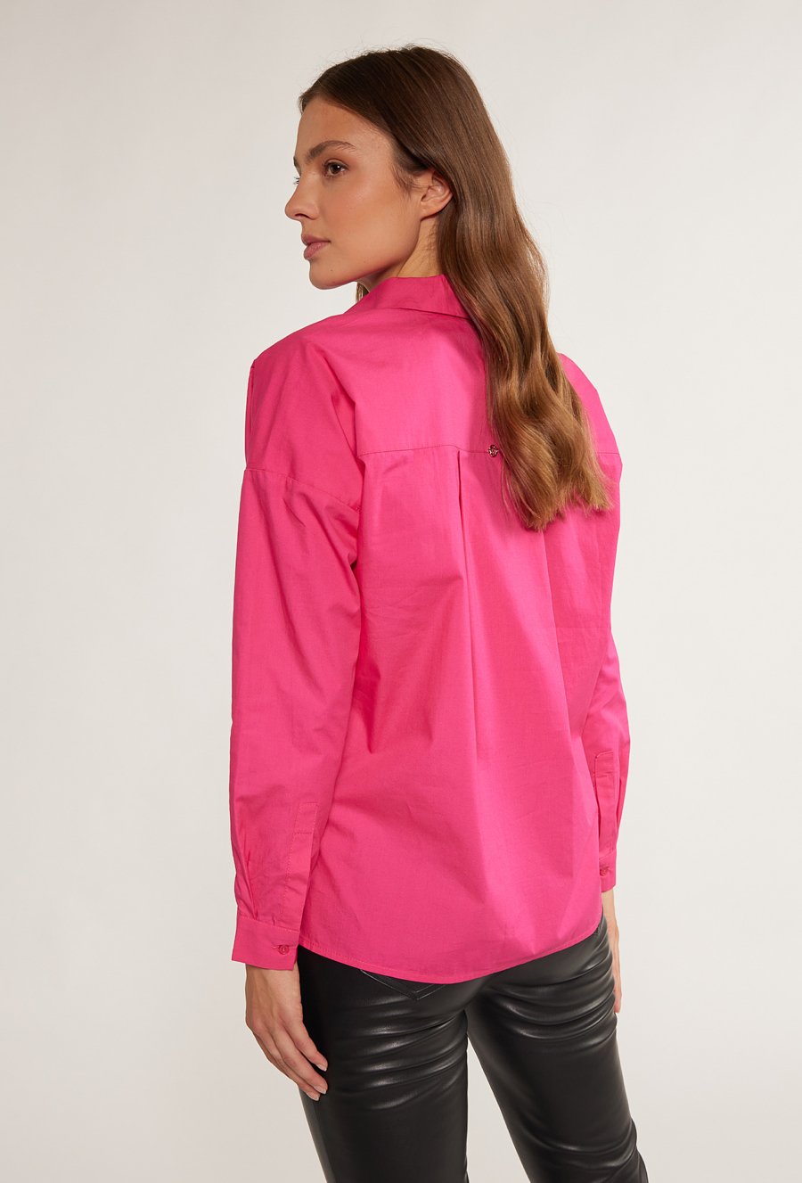 Koszulowa bluzka damska