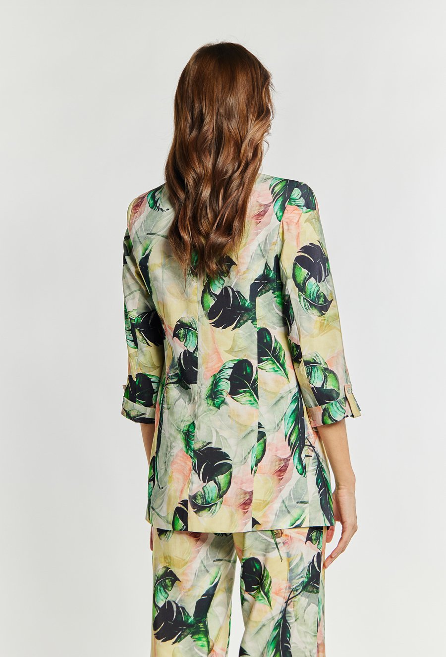 Dłuższa marynarka z wzorem