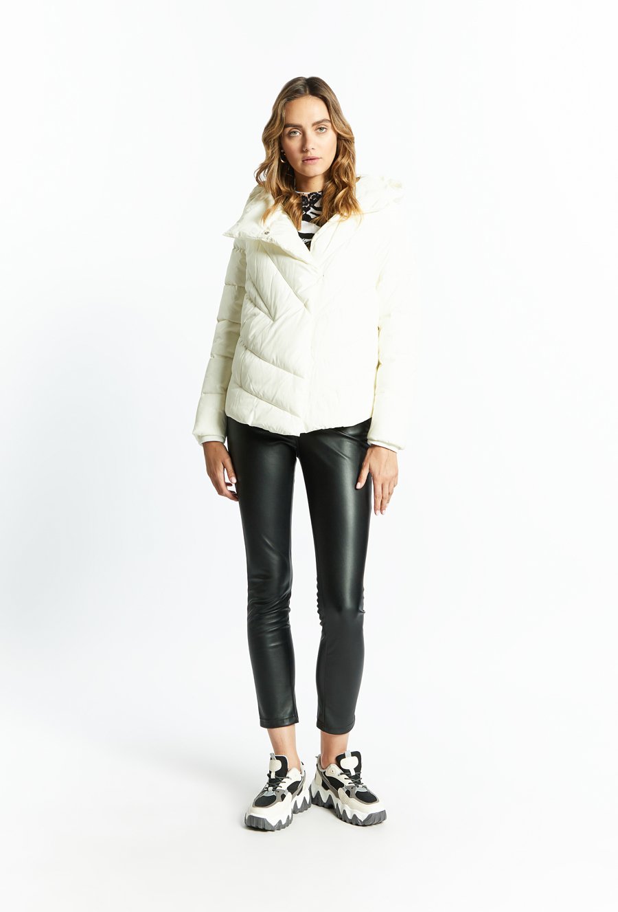 Pikowana kurtka damska