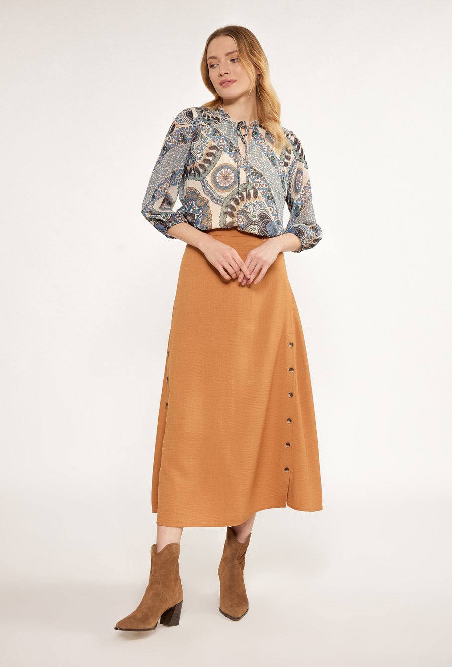 Sp&oacute;dnica damska midi