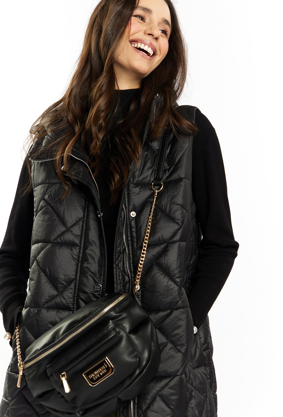 Torba damska o ciekawej fakturze typu nerka