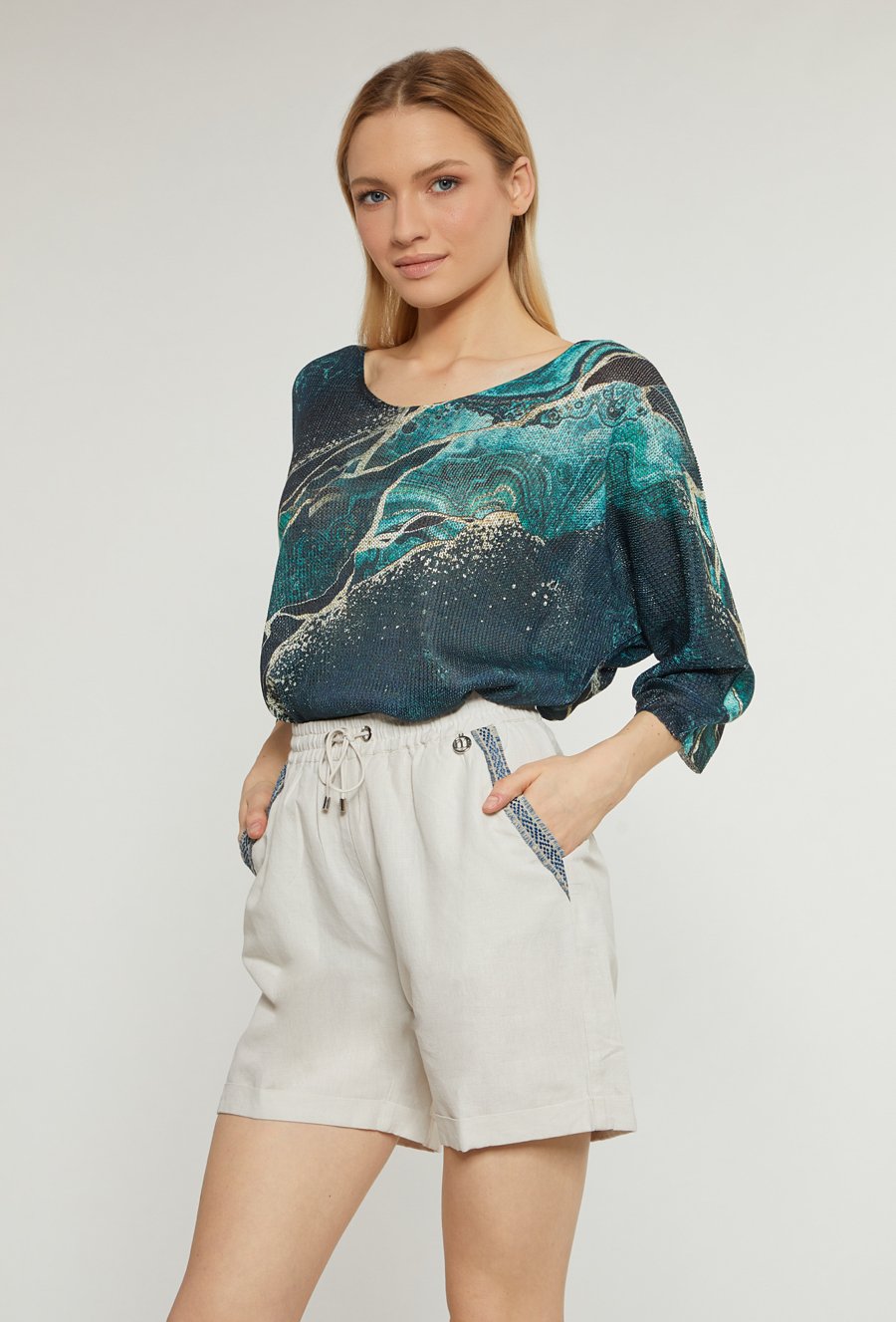 Lniane spodenki damskie z aplikacją