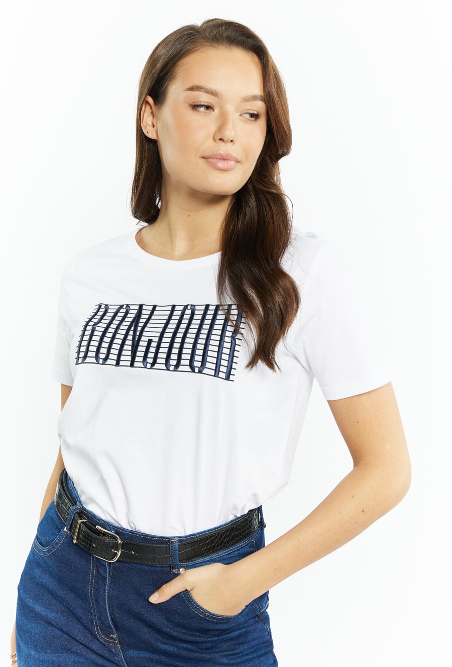 T-shirt damski o swobodnym kroju