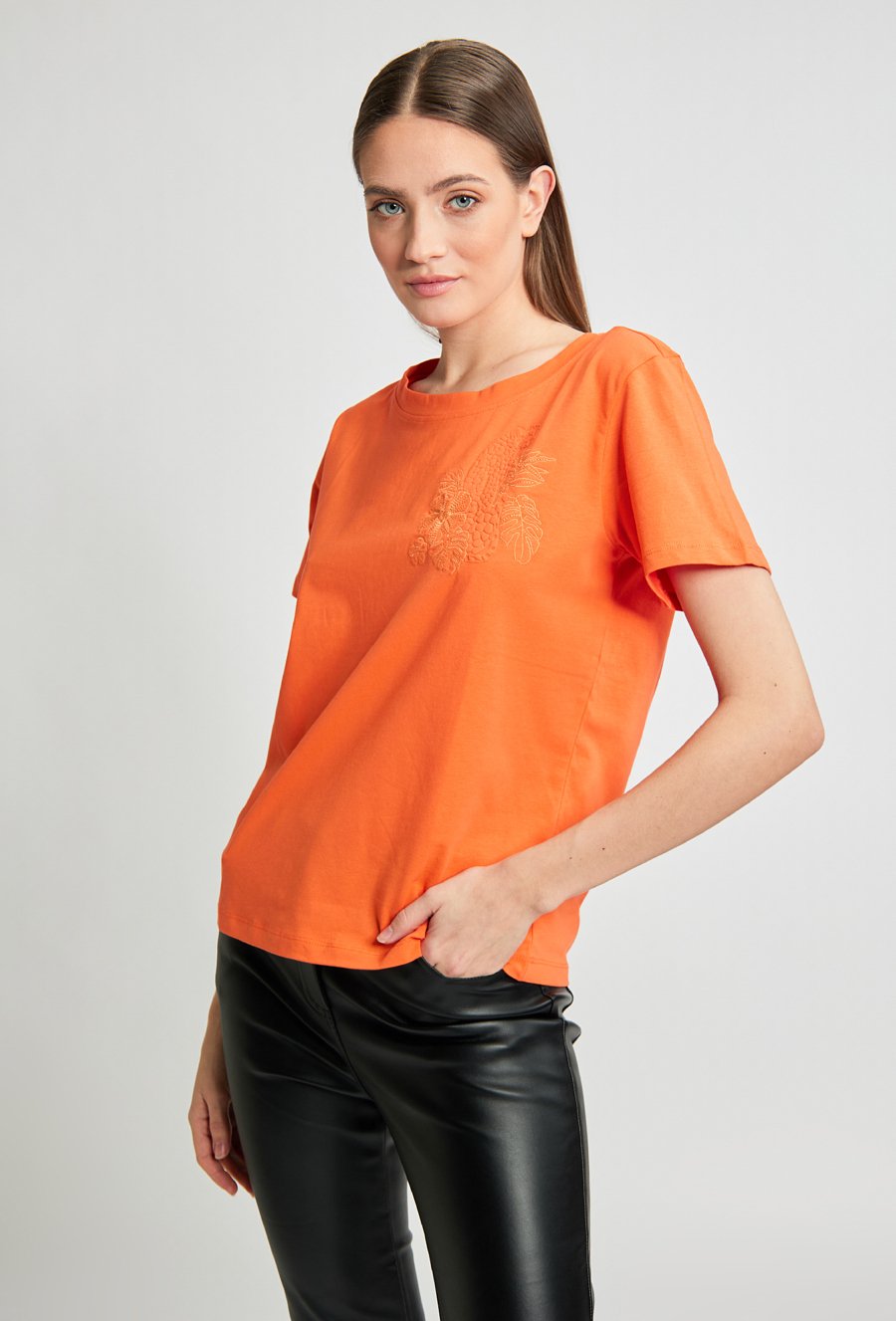 T-shirt damski z nadrukiem