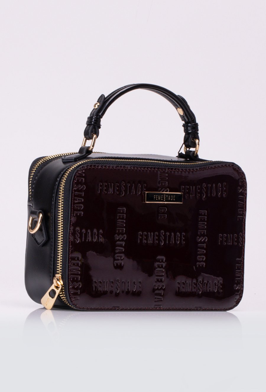 Mały wizytowy kuferek