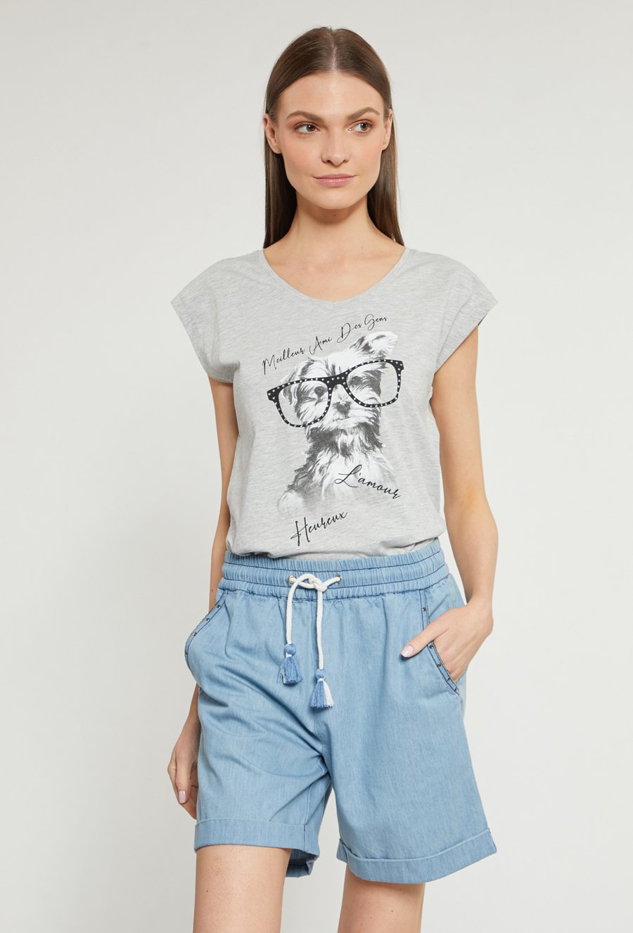 T-shirt damski z ozdobnym panelem