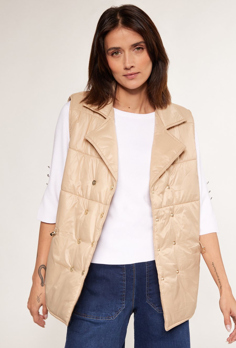 Pikowana kamizelka ze ściągaczem w talii