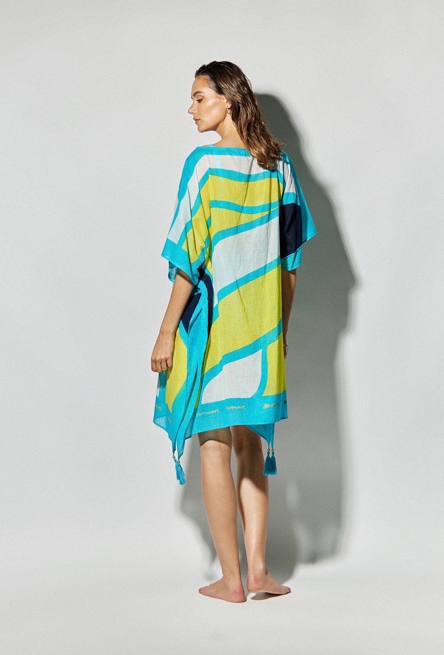 Bawełniane pareo z frędzlami