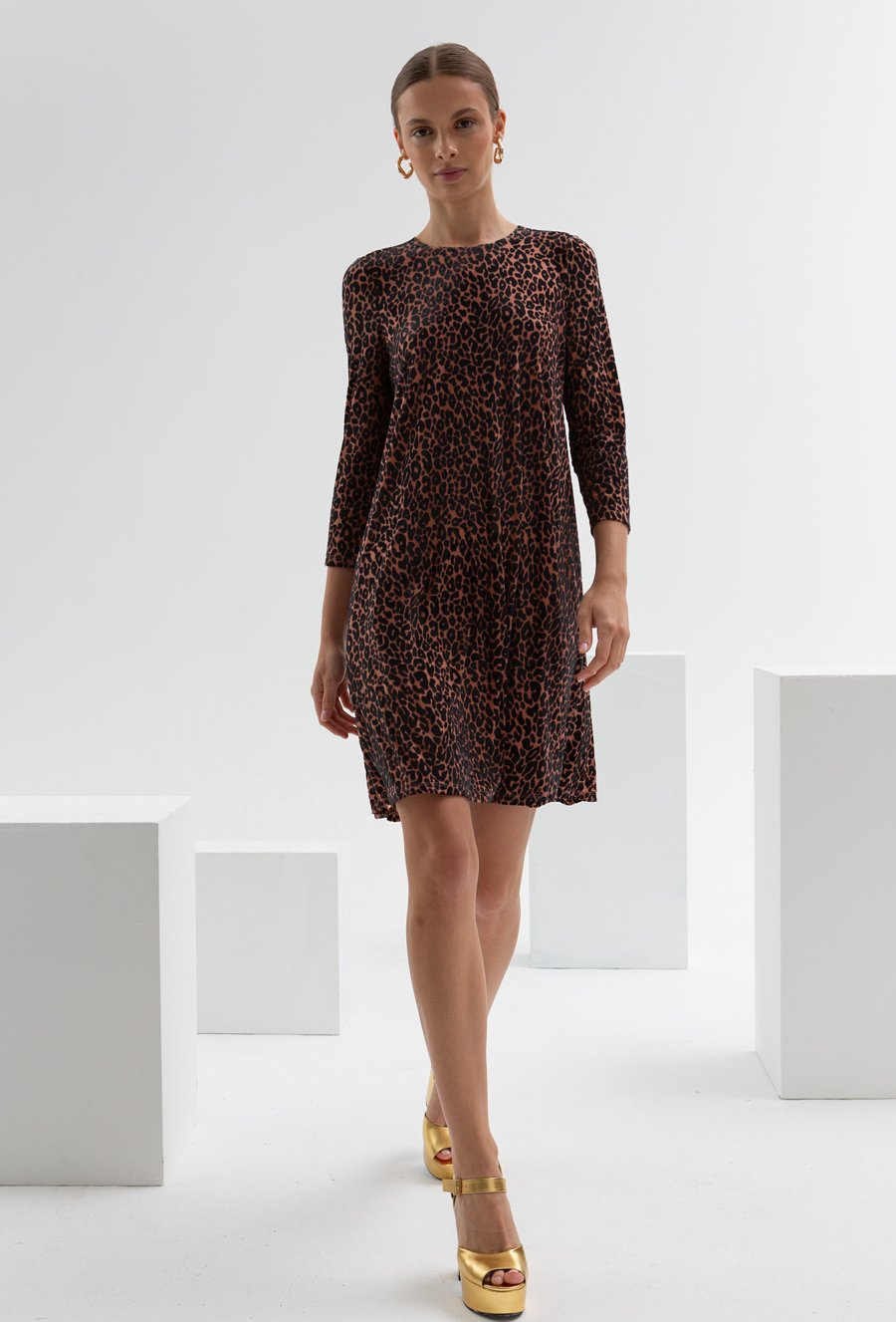 Sukienka  w panterkę