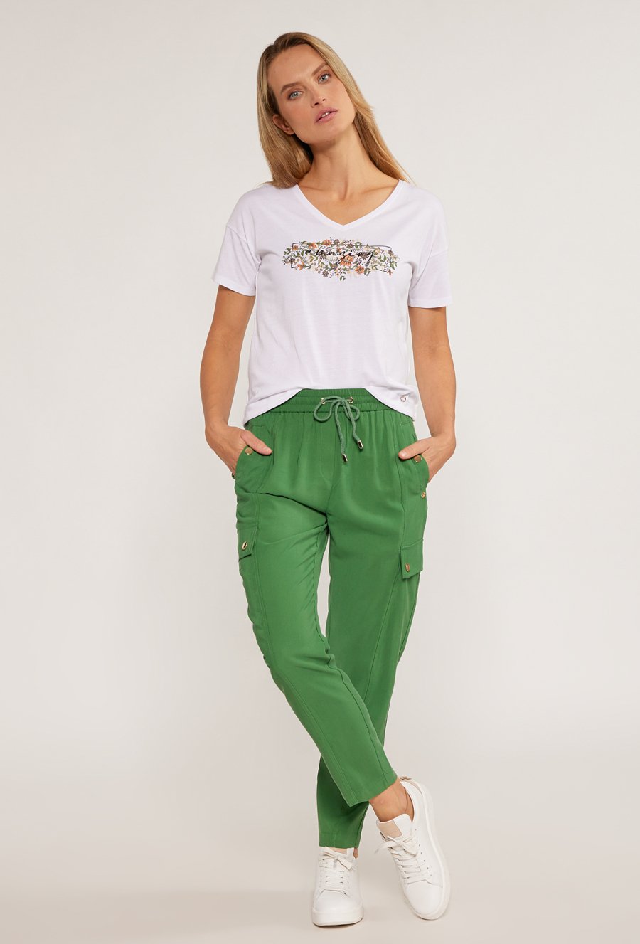 Materiałowe spodnie damskie