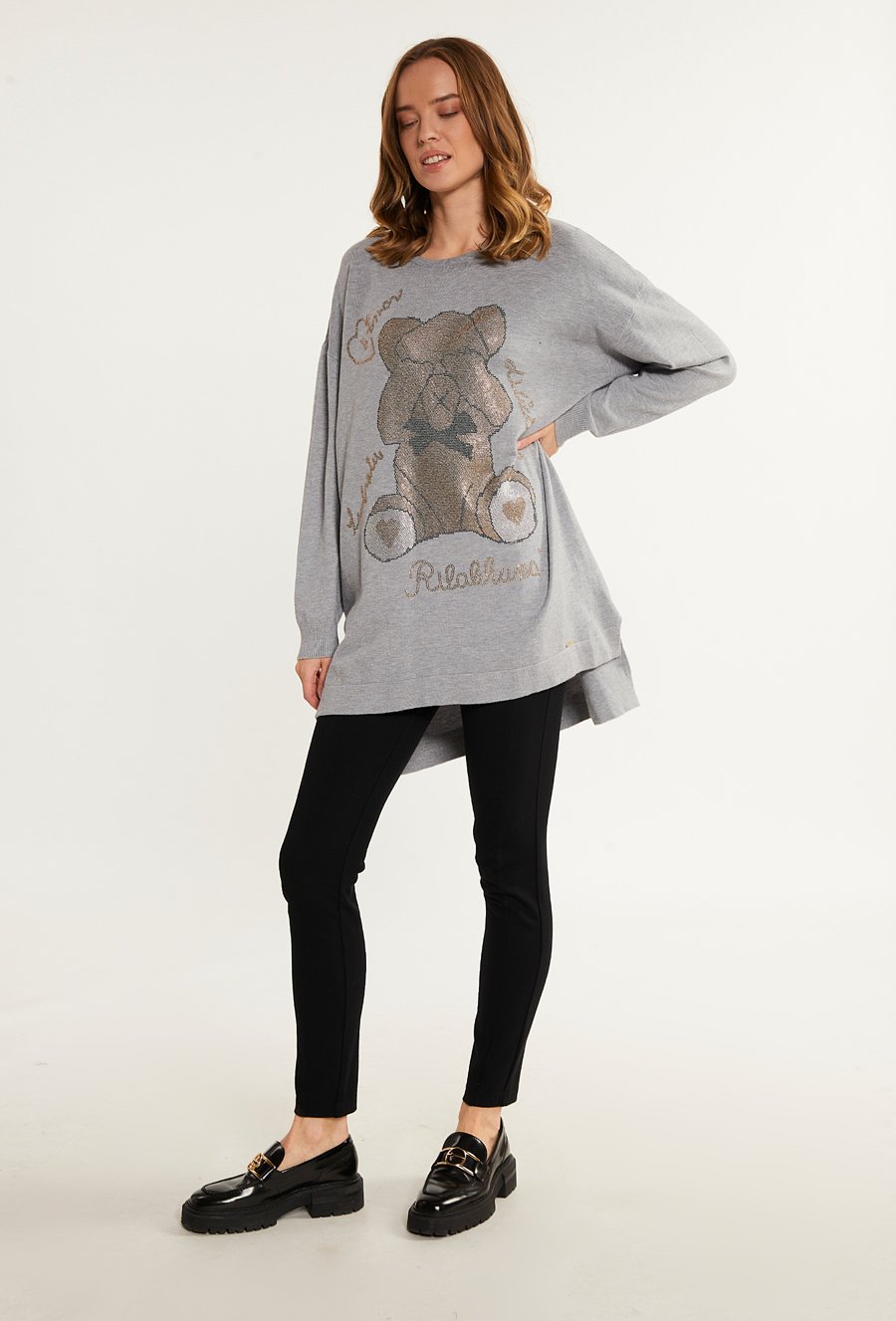 Długi sweter damski z dżetowym wzorem