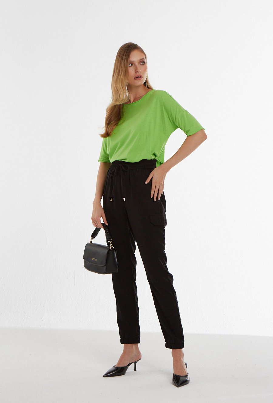 Zielony T-shirt z rękawem 1/2