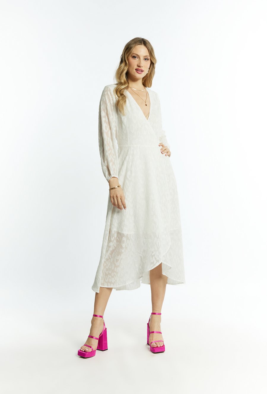 Kopertowa sukienka z wiązaniem