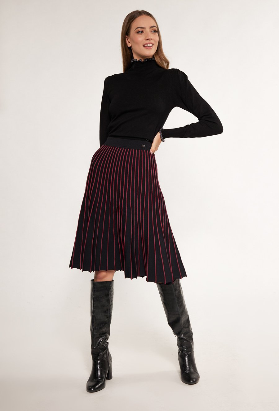 Plisowana sp&oacute;dnica damska