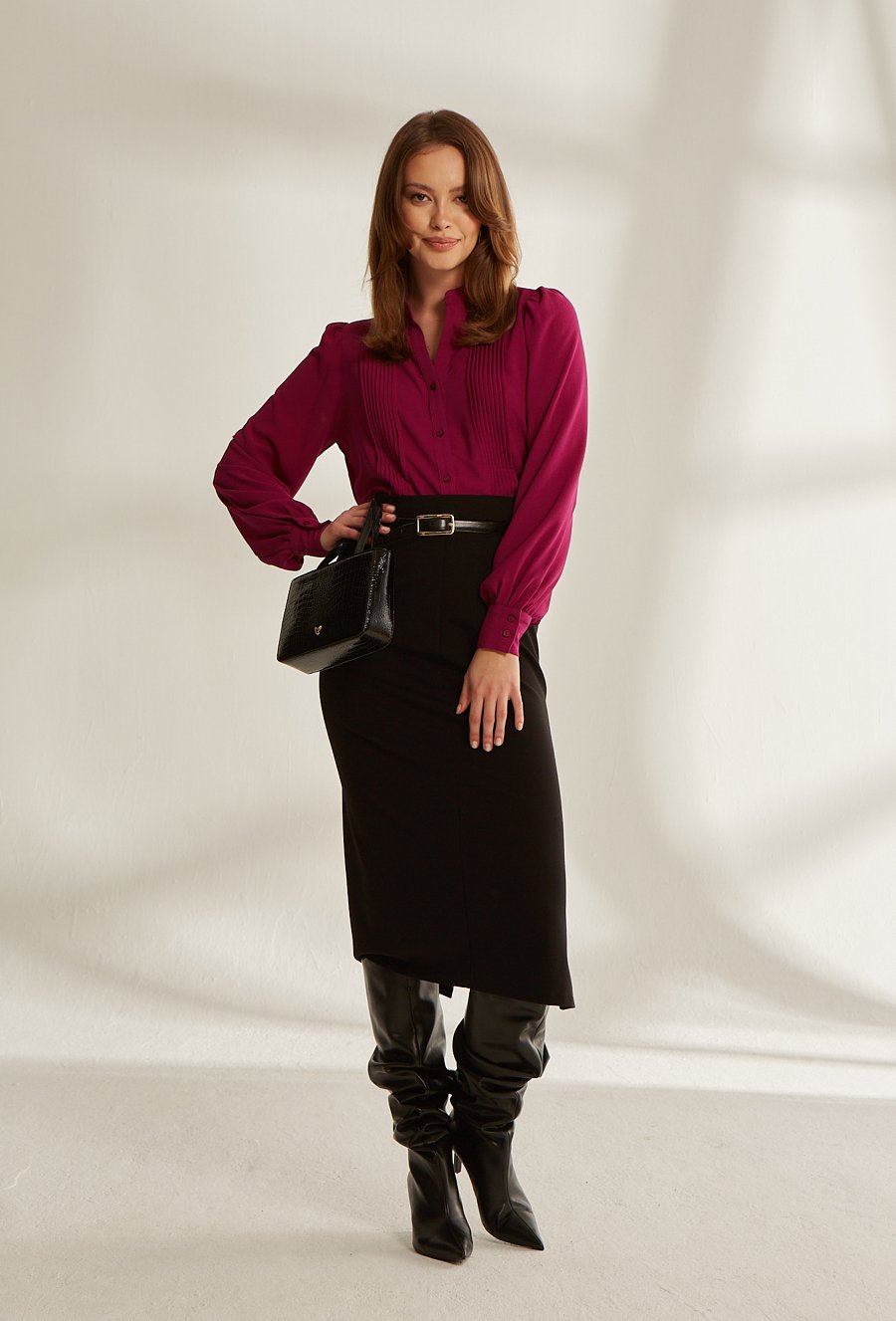 Bordowa koszula z ozdobnym panelem