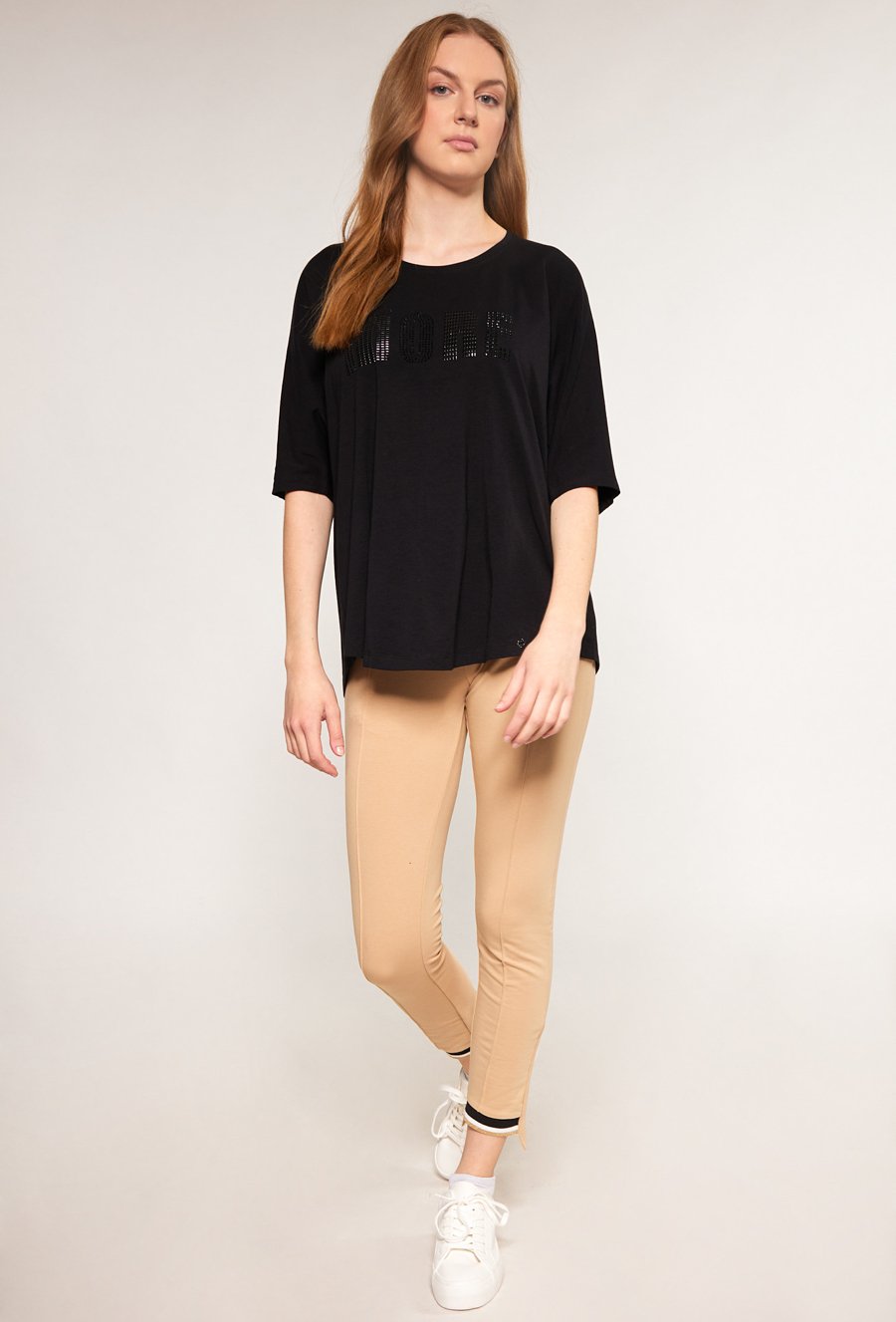 Bluzka damska z rękawami typu nietoperz