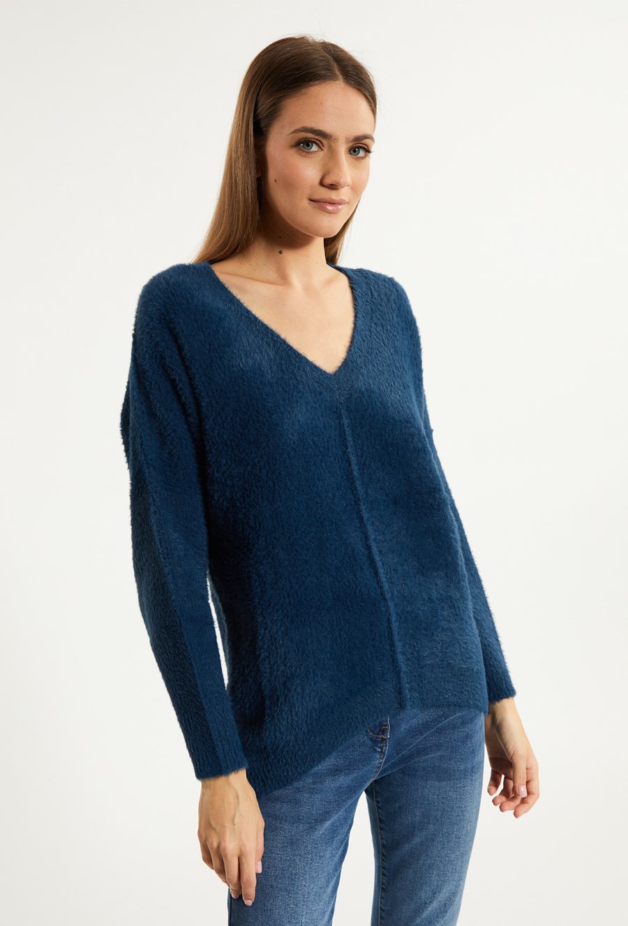 Sweter damski z włosiem