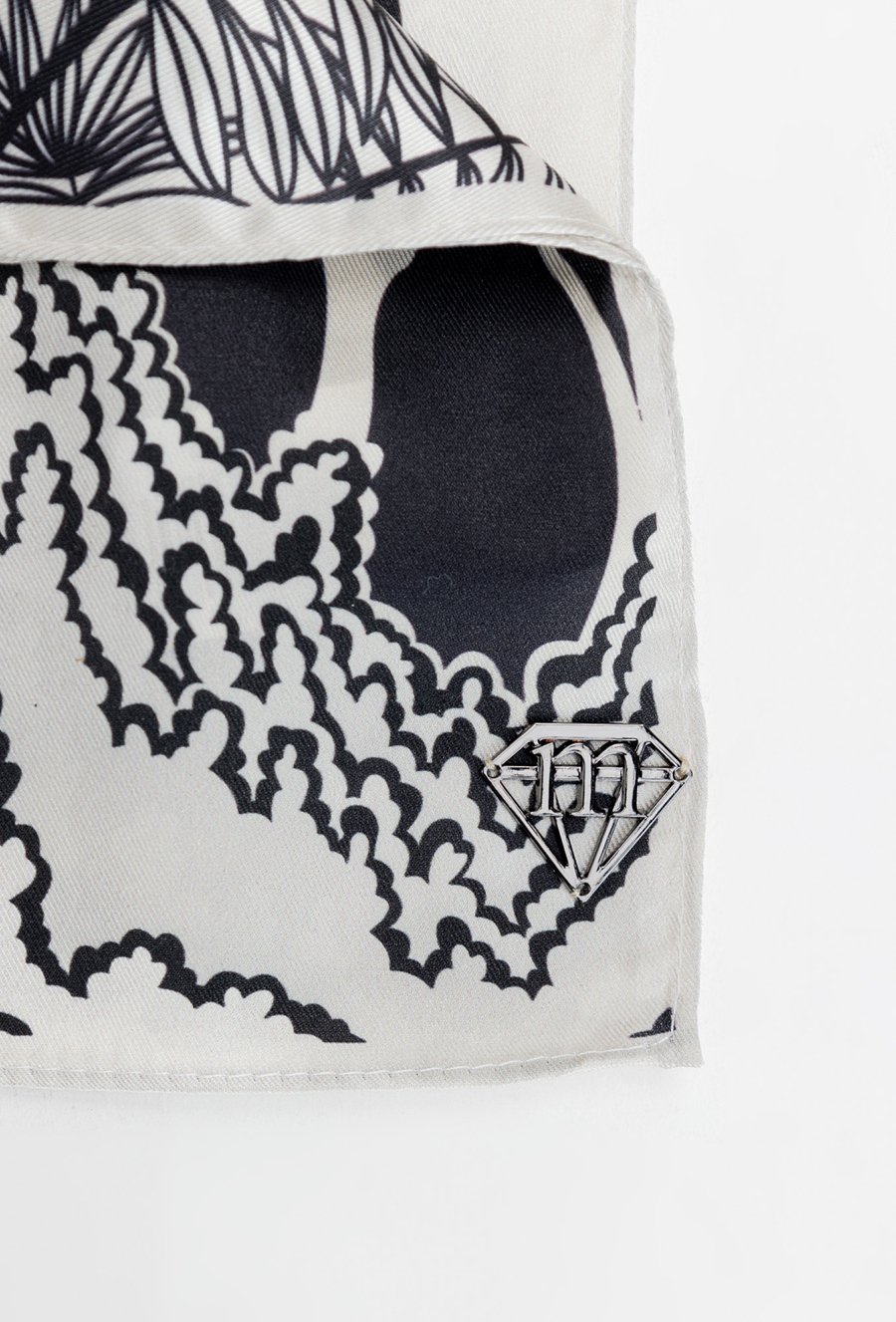 Elegancka apaszka damska z wzorem