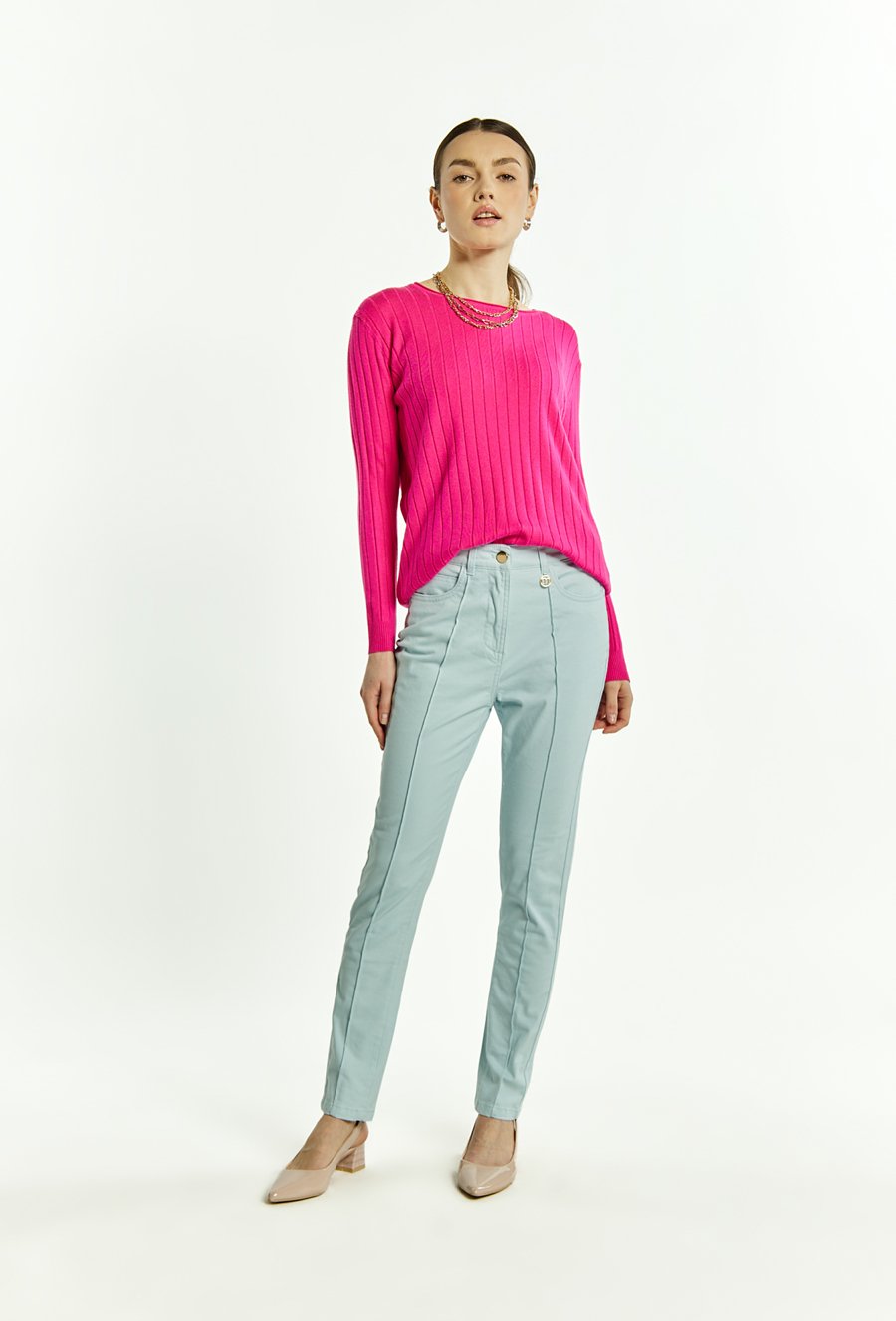 Prążkowany sweter damski