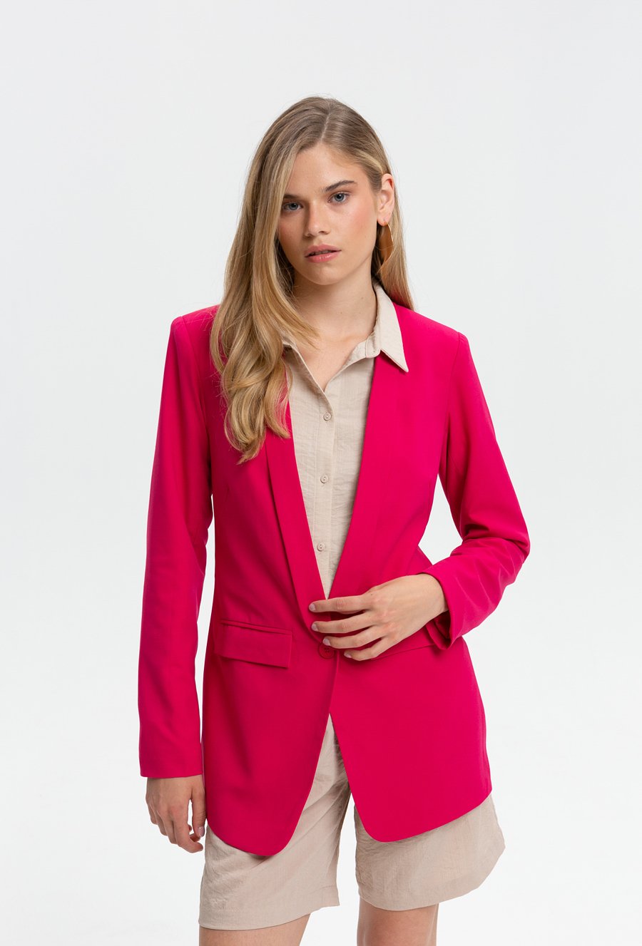 Gładkie szorty z kieszonkami