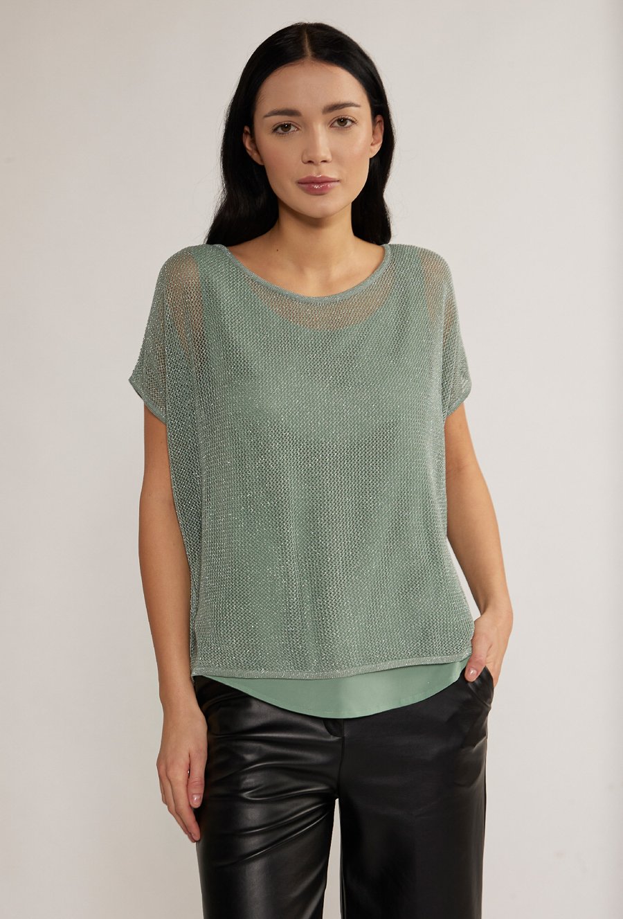 Połyskujący sweter z podszewką