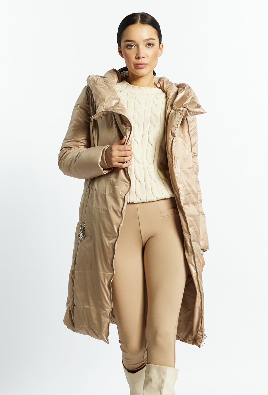 Pikowany płaszcz damski