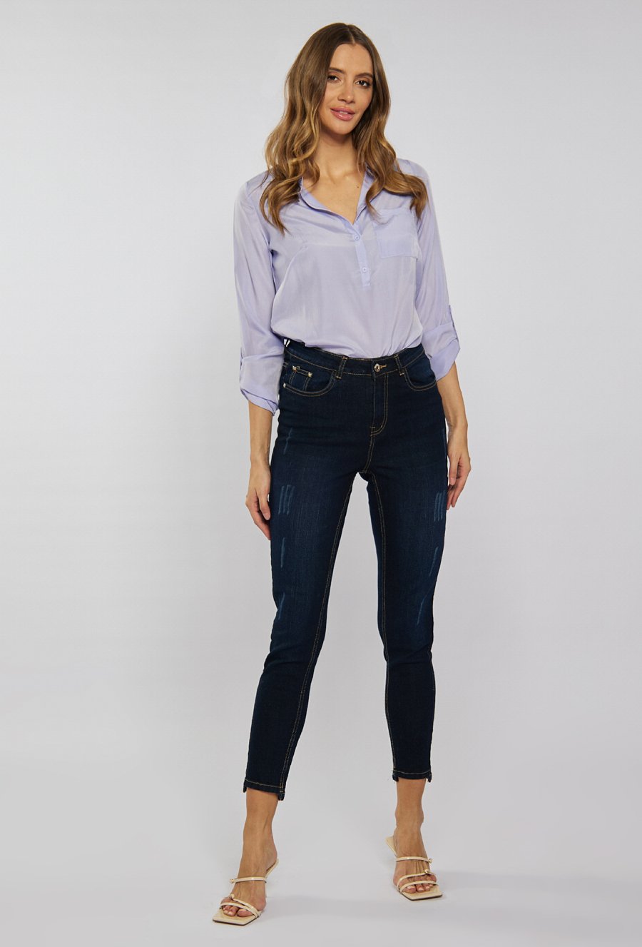 Jeansy slim fit ze średnim stanem