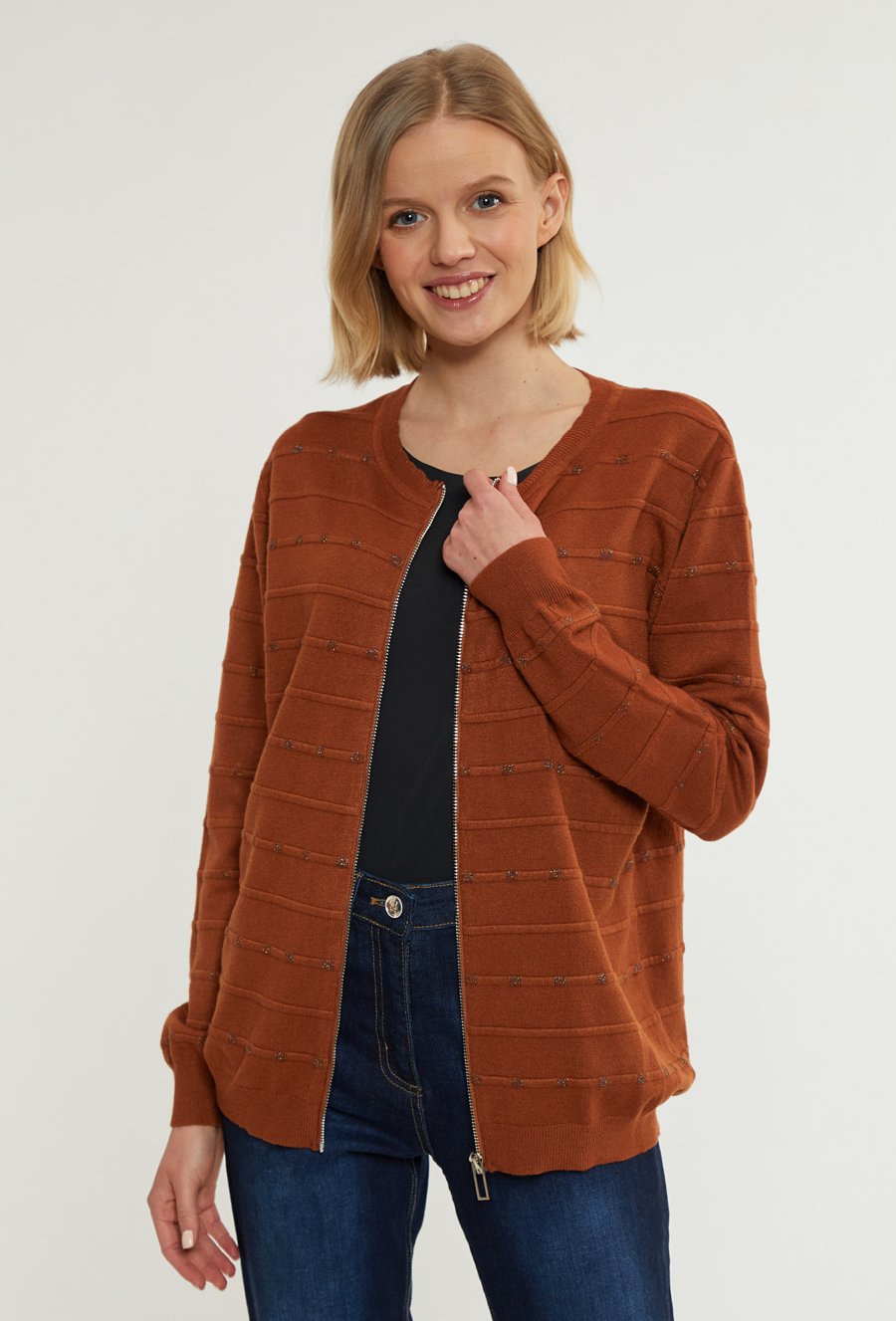 Casualowy sweter damski