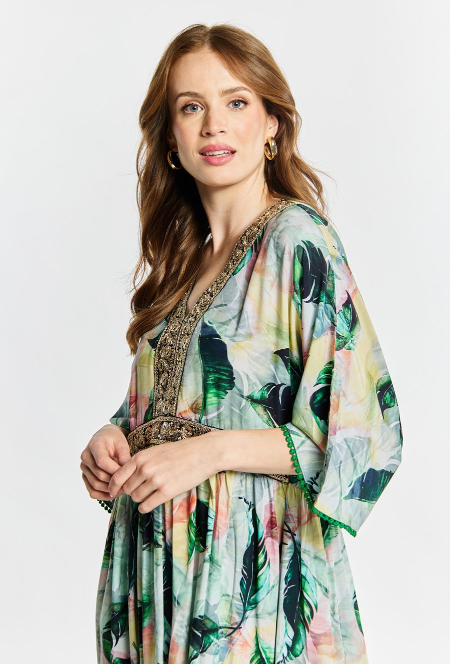 Sukienka damska o luźnym fasonie