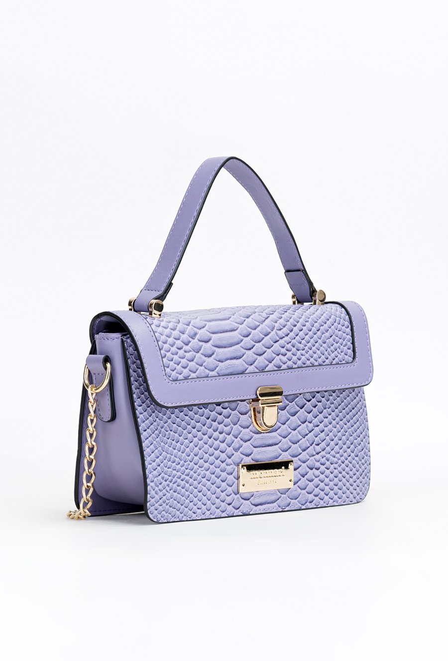 Mały kuferek ze zwierzęcym wzorem