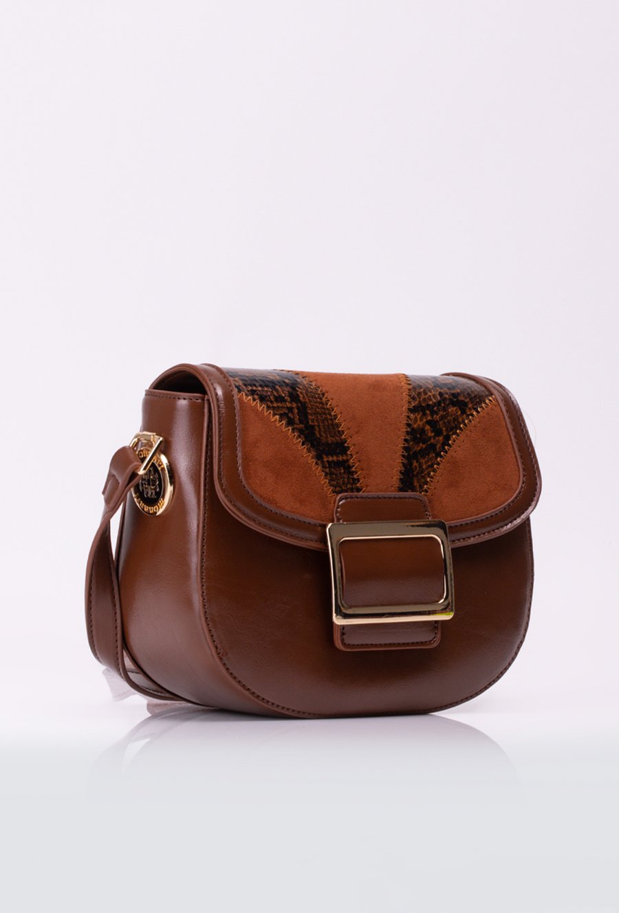 Mała torba z wzorem na klapie