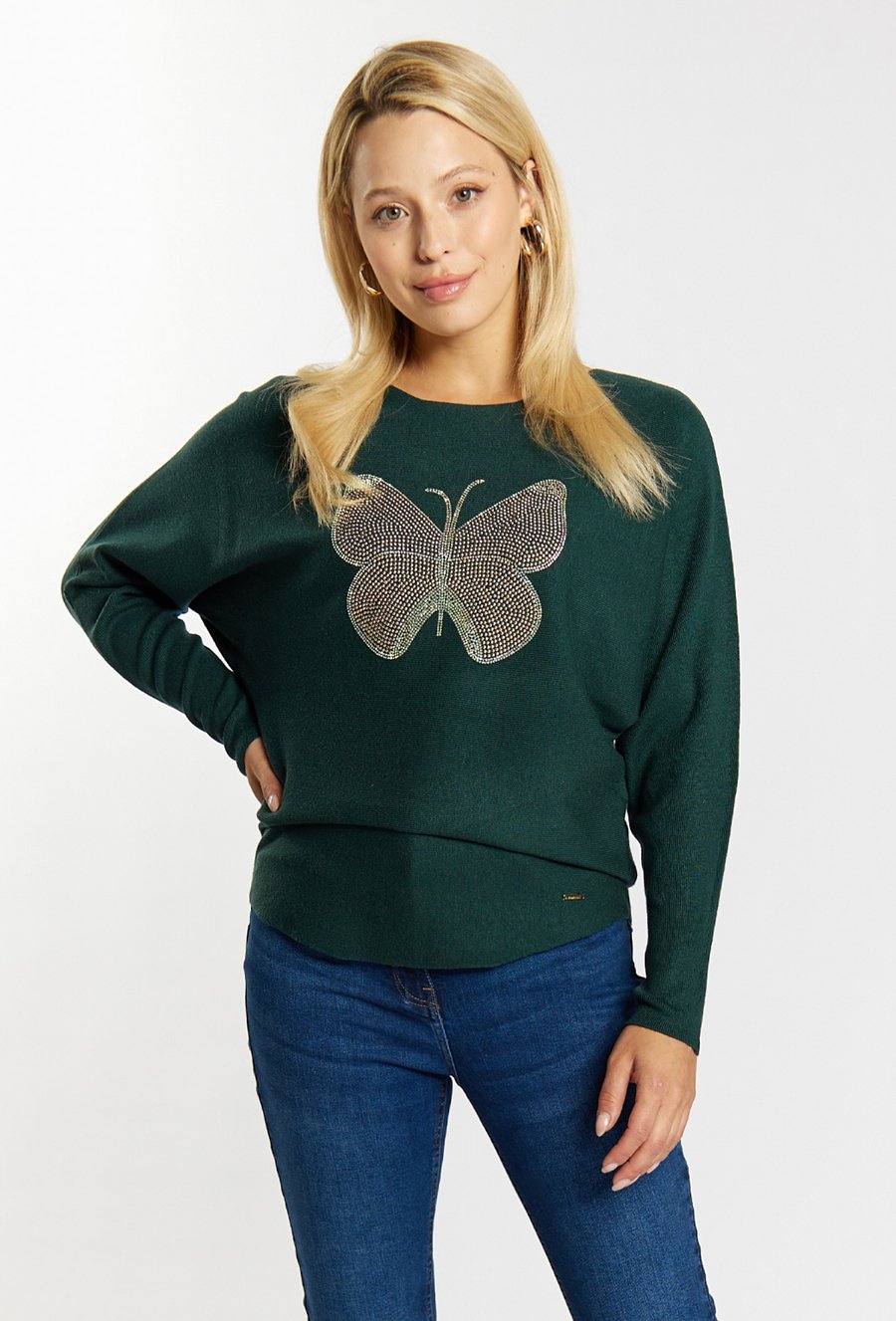 Sweter z dżetowym motylem