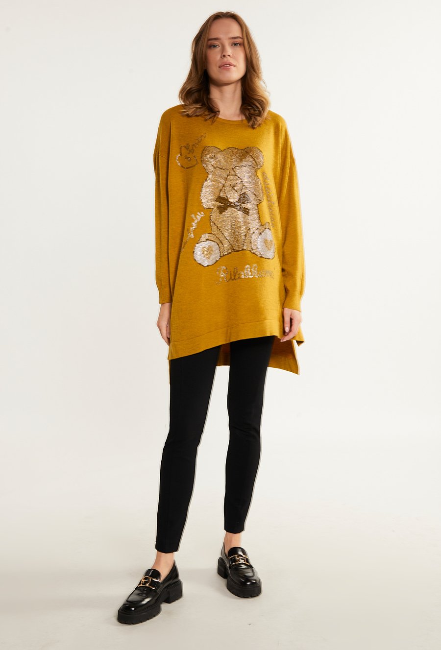 Długi sweter damski z dżetowym wzorem