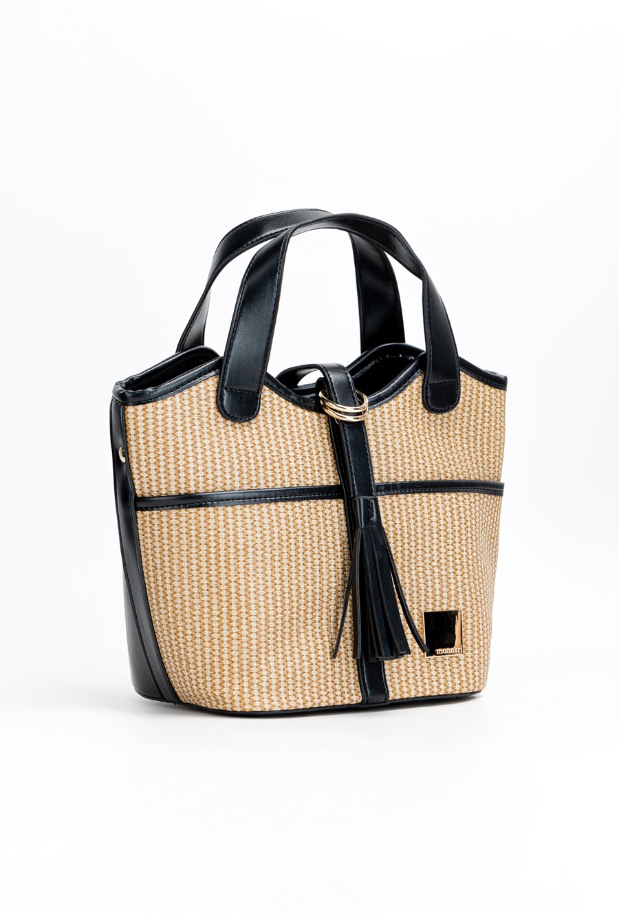 Kuferek damski z ozdobnym paskiem