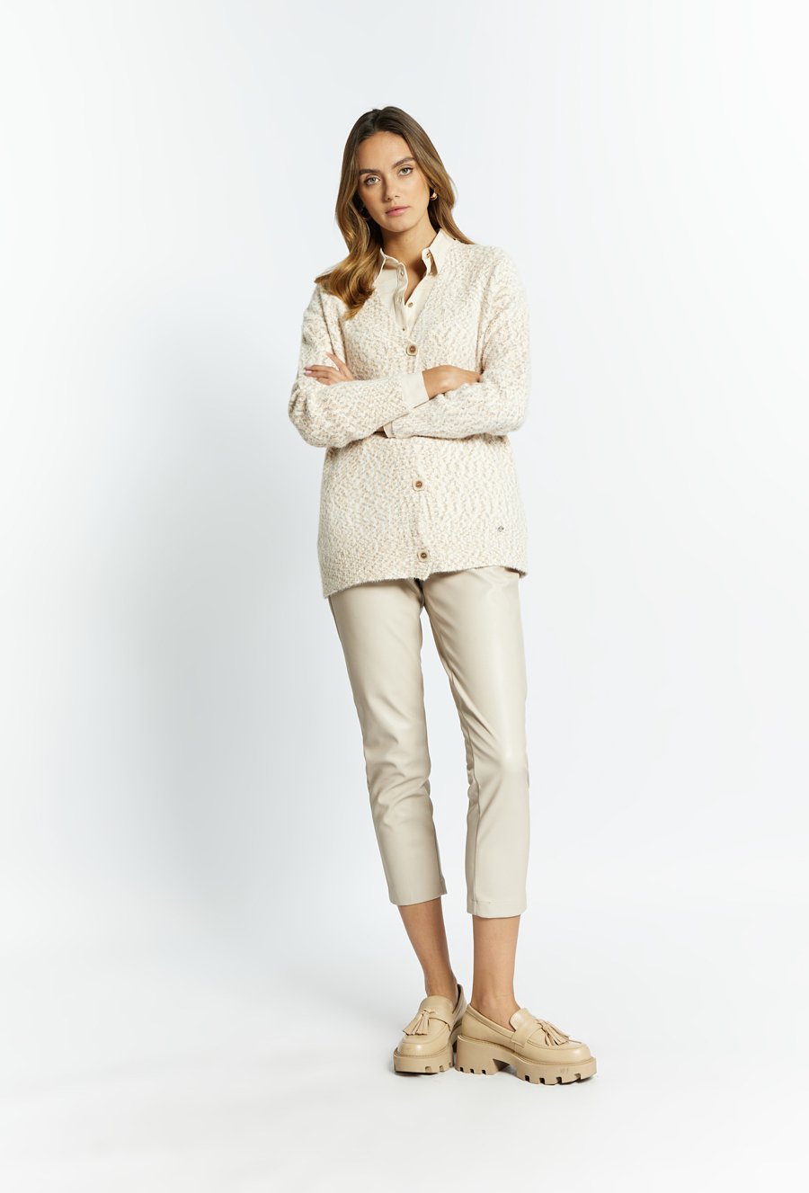 Sweter damski z guzikami