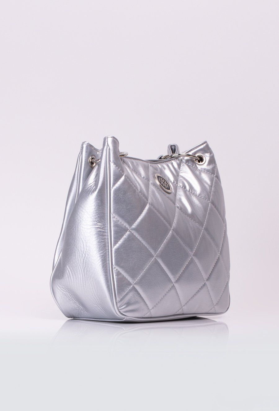 Shopper z pikowaniem na przodzie