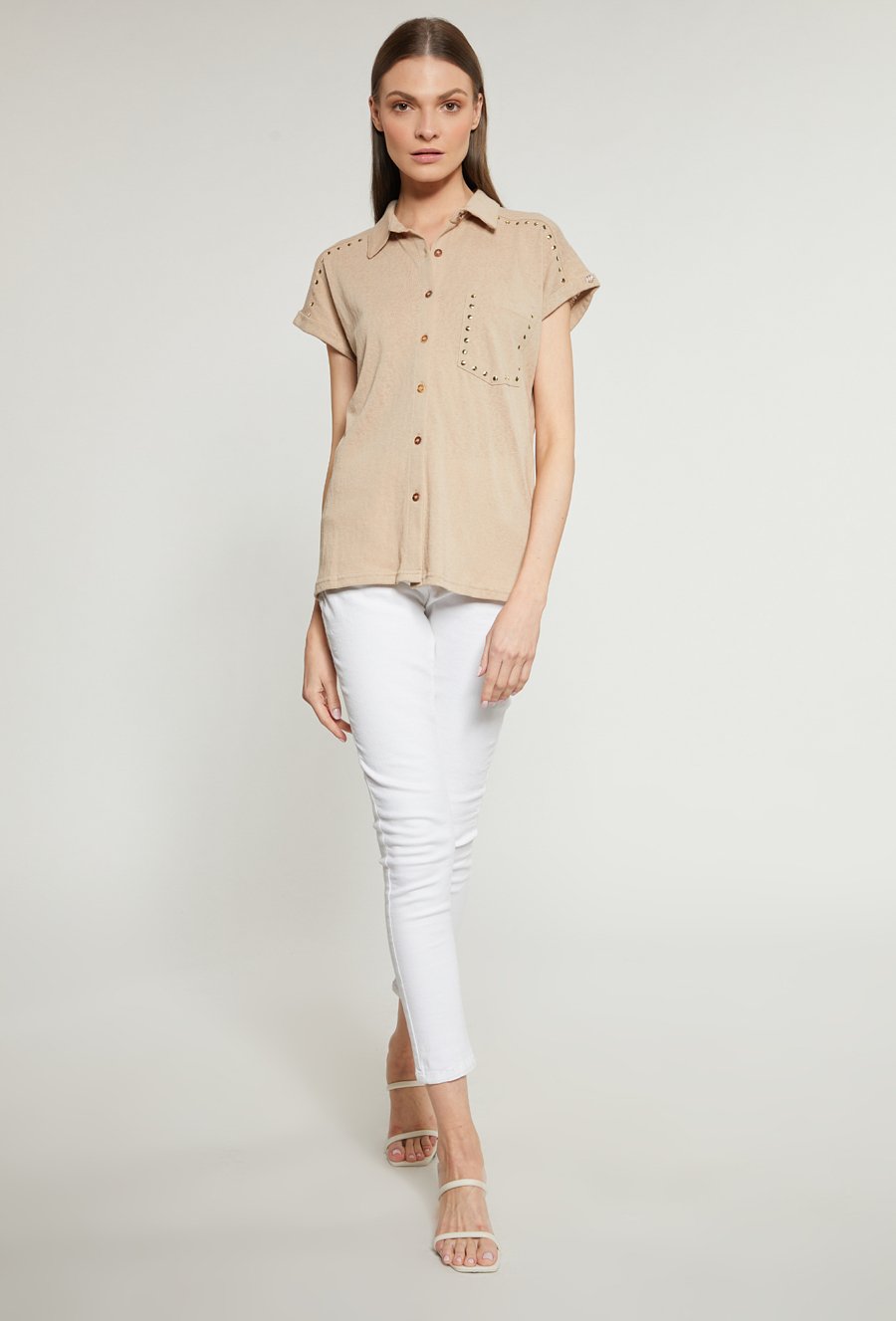 Bluzka damska z kołnierzykiem