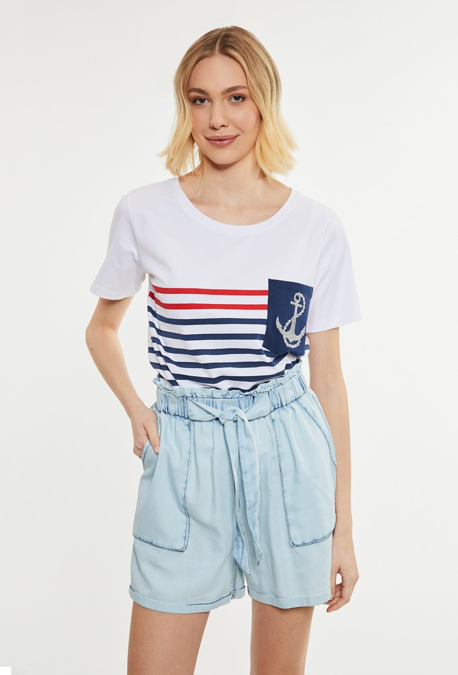 T-shirt damski w marynistycznym wzorze