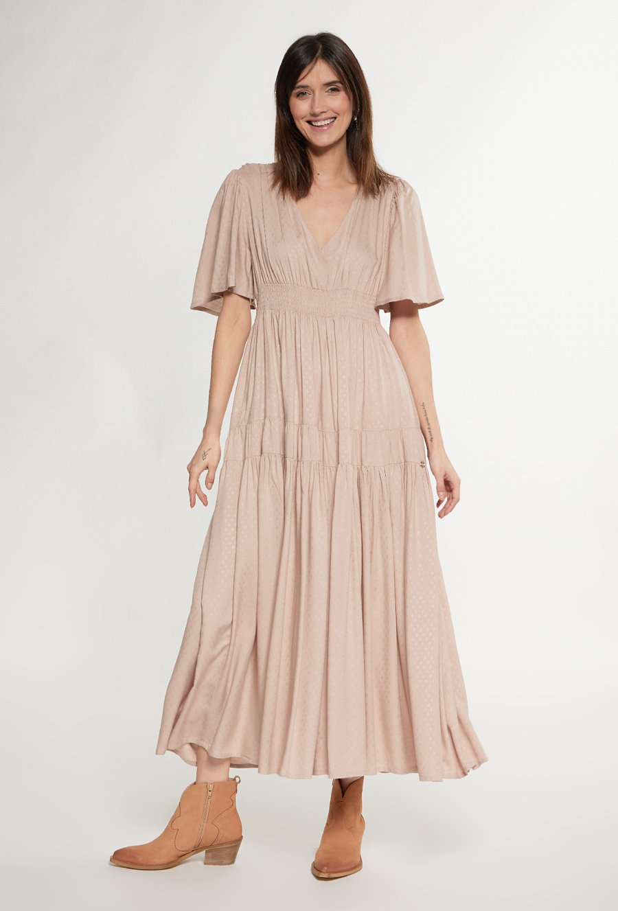 Sukienka damska o luźnym kroju