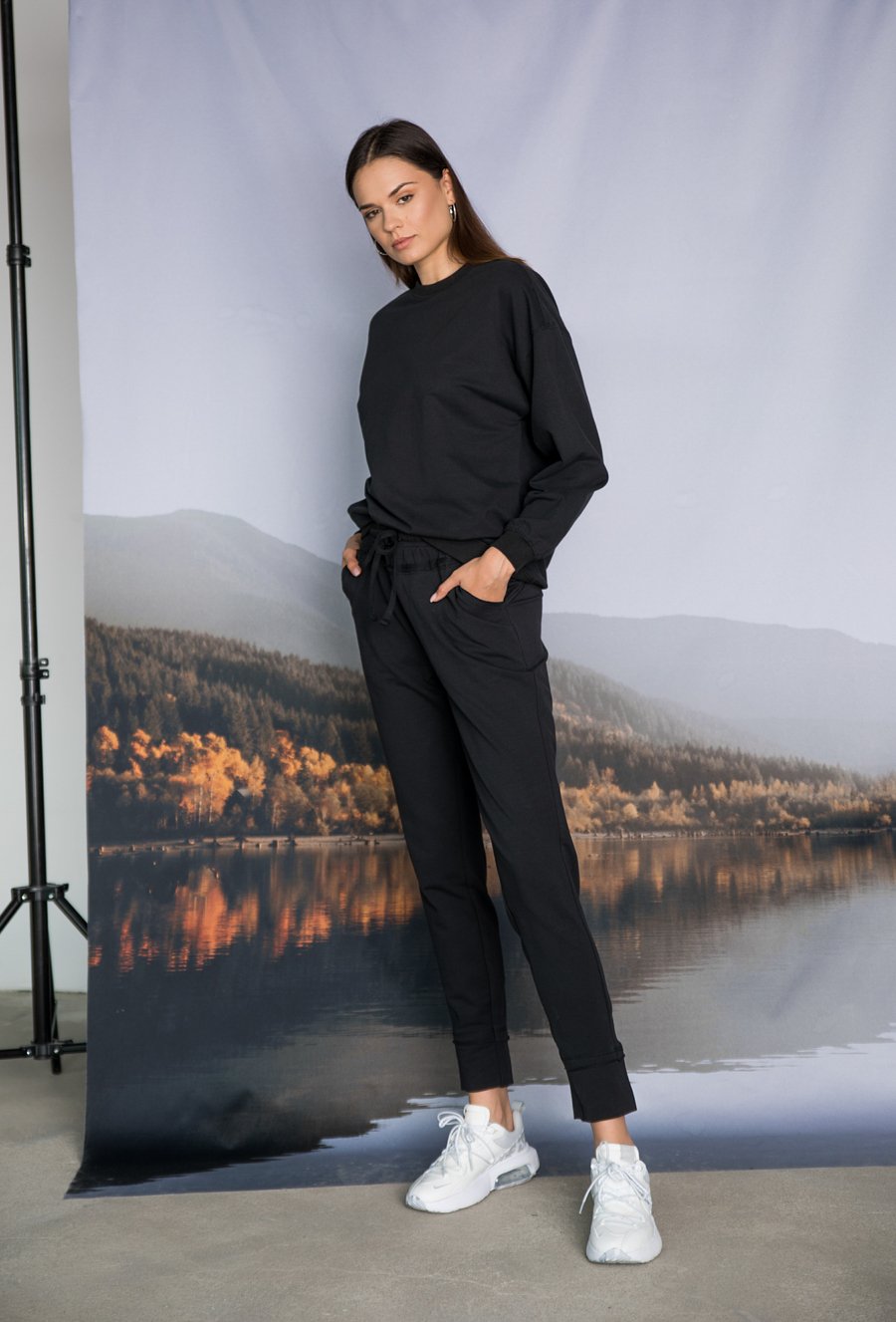 Czarne spodnie dresowe