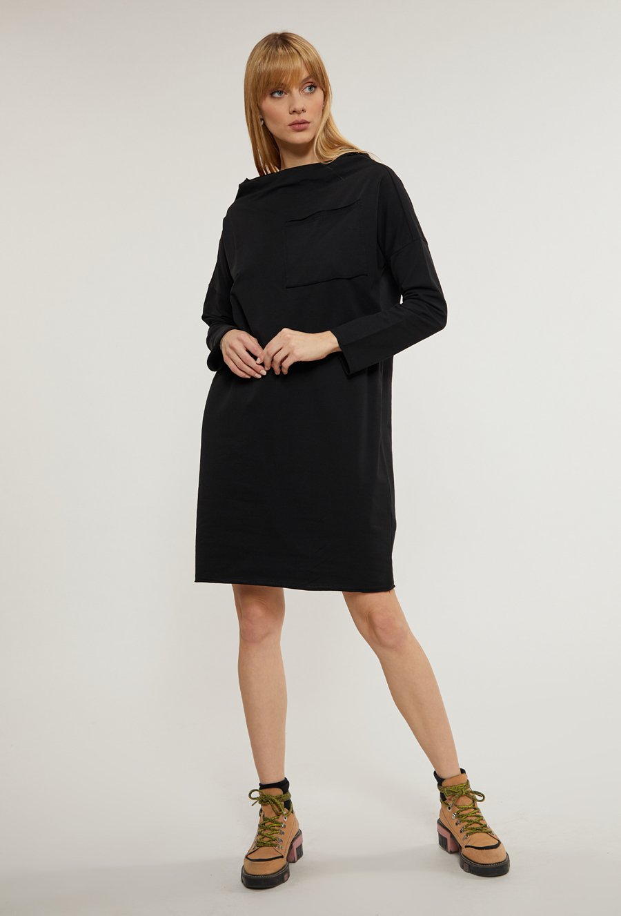 Dzianinowa sukienka damska