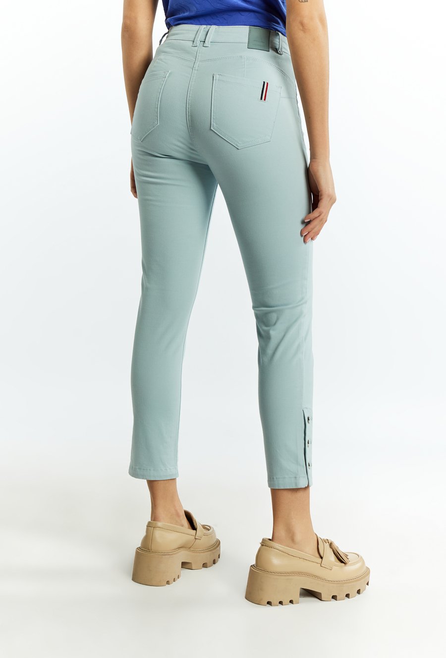 Materiałowe spodnie damskie