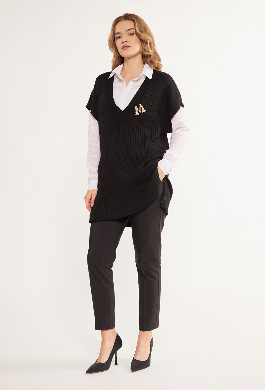 Luźny sweter damski