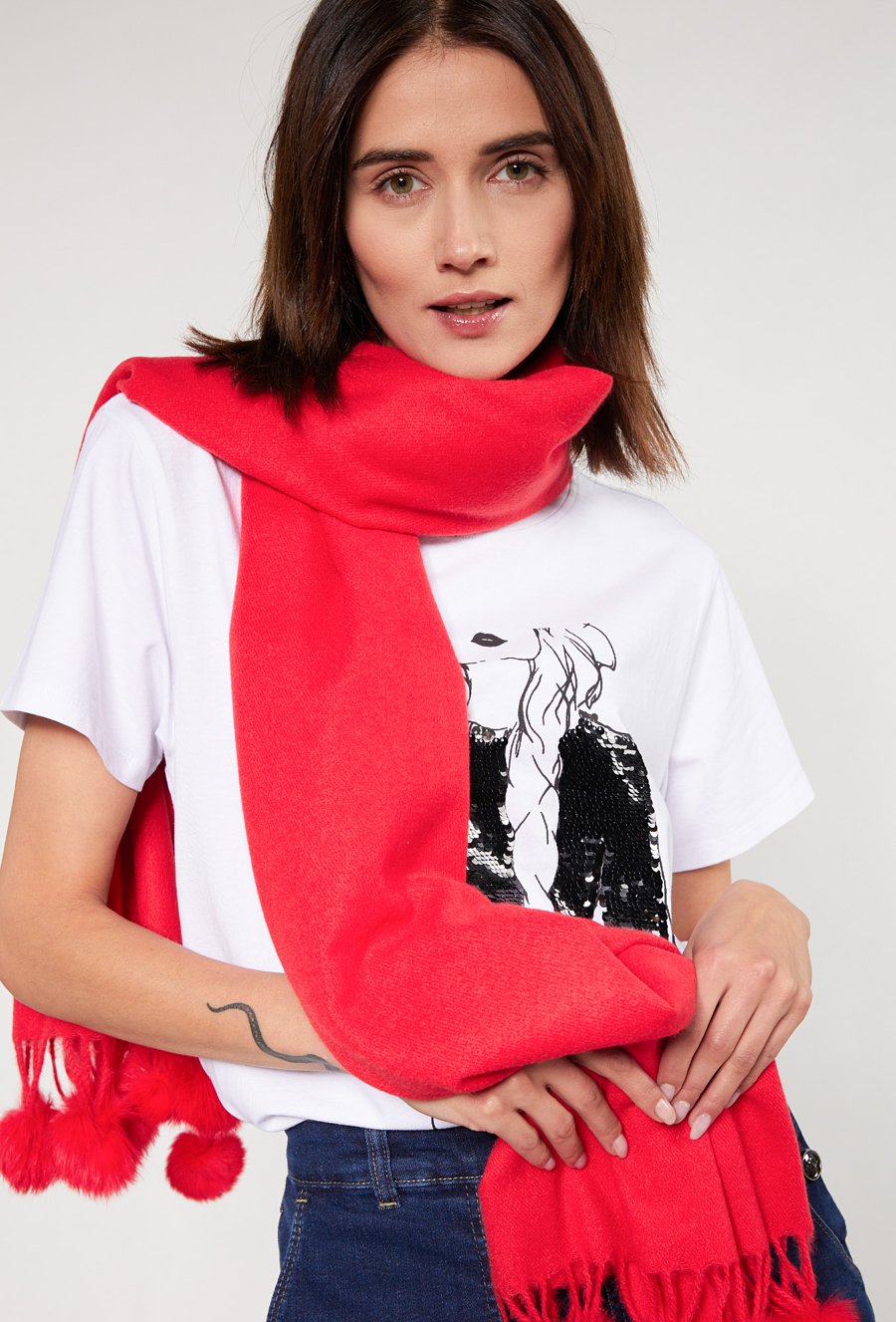 Szal damski z frędzlami