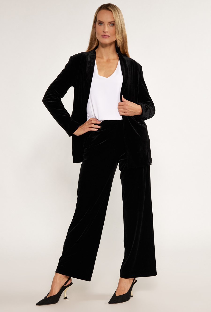 Welurowy żakiet damski