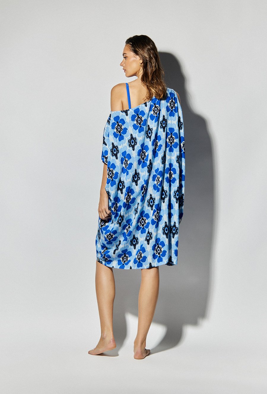 Pareo damskie o swobodnym fasonie