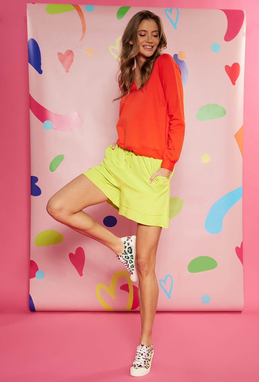 Bluza z dekoltem V-neck