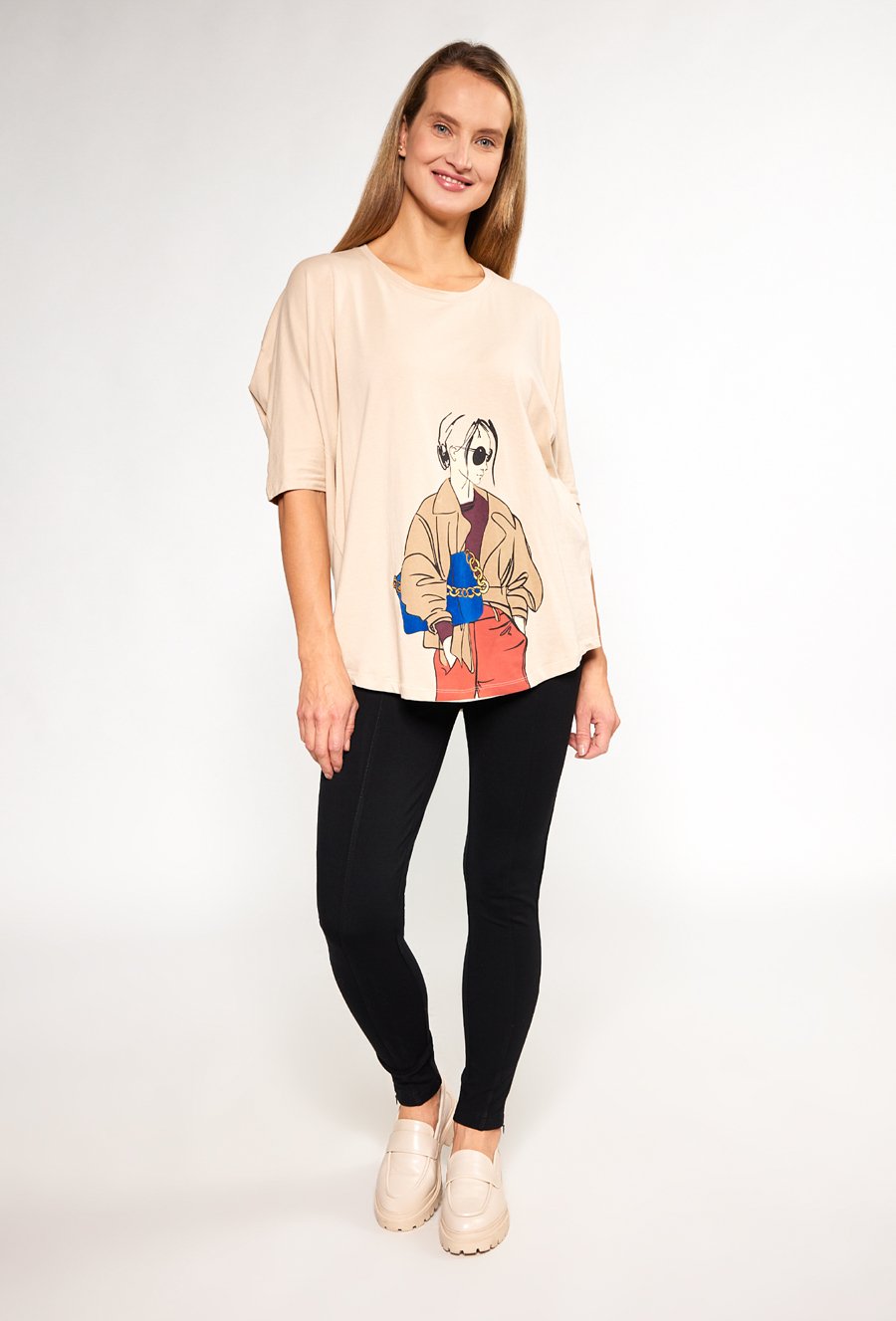 Bluzka z ozdobnym nadrukiem