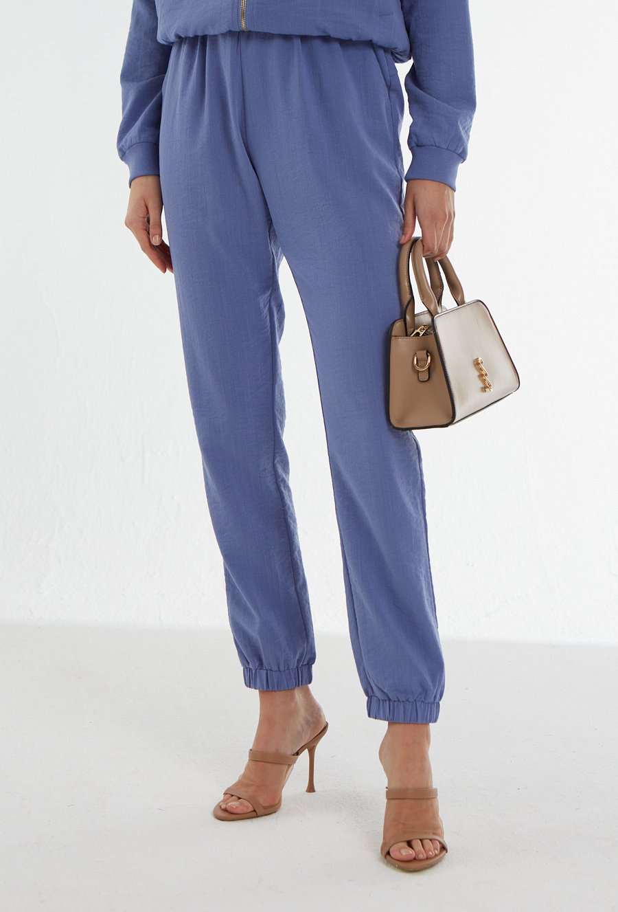 Niebieski spodnie z domieszką lnu
