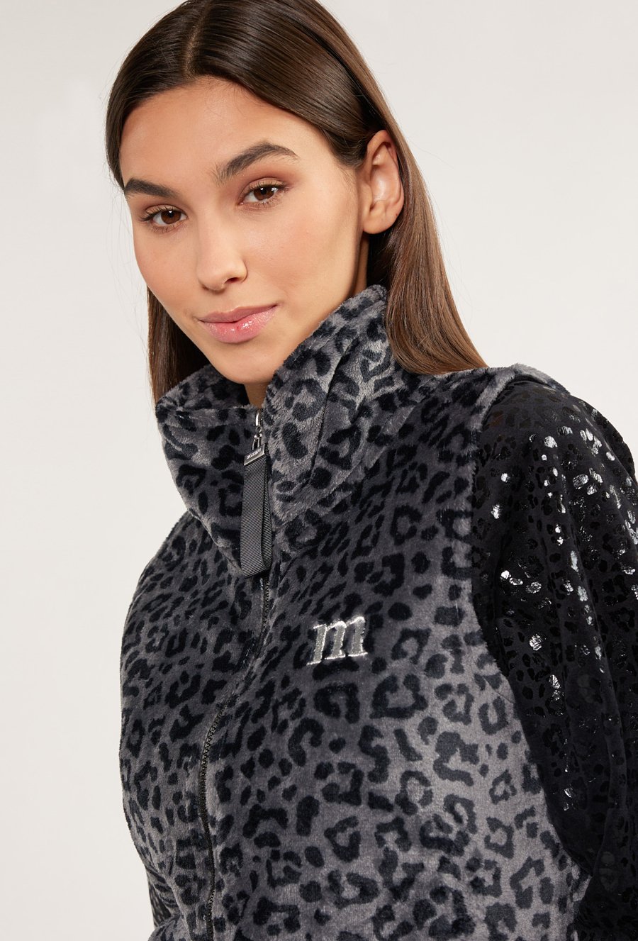 Wzorzysty bezrękawnik damski